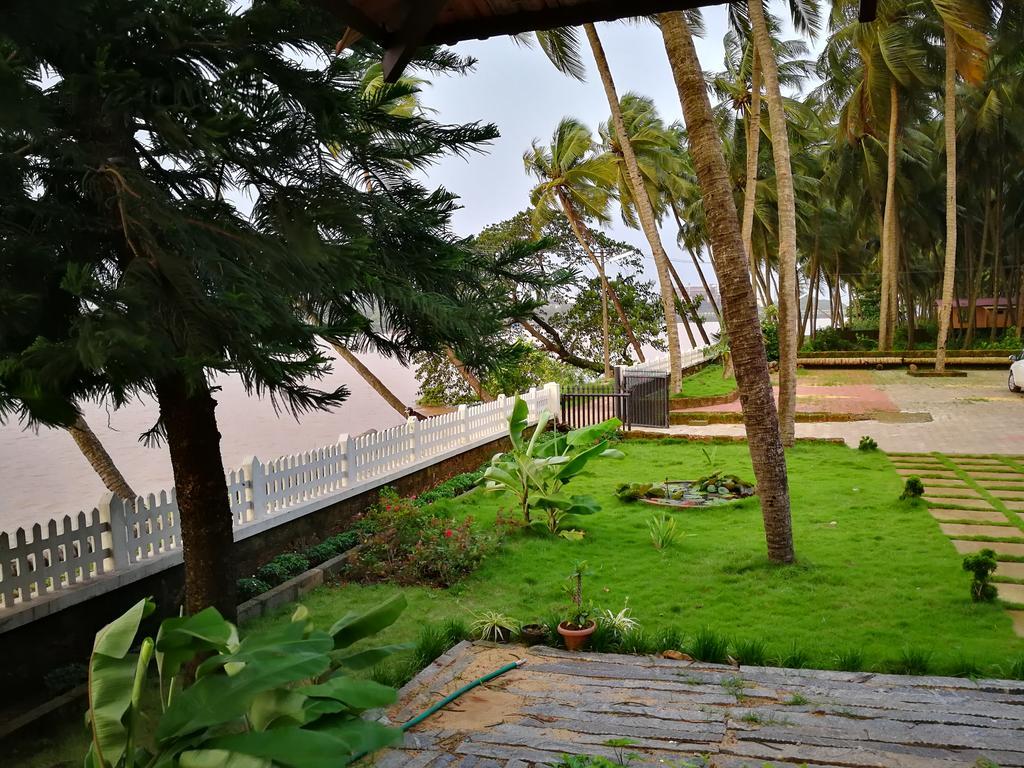 Nisarga Nirvana River House Mangalore Extérieur photo